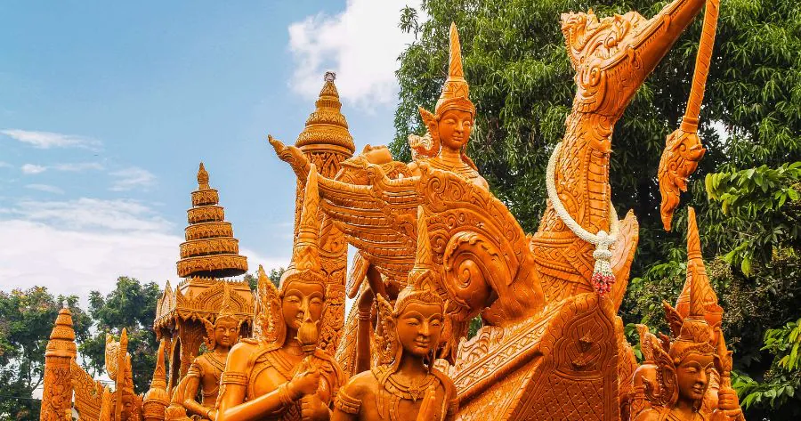 Buddhist Lent Procession of Ubon 1